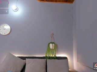 miss-laila Porn Show