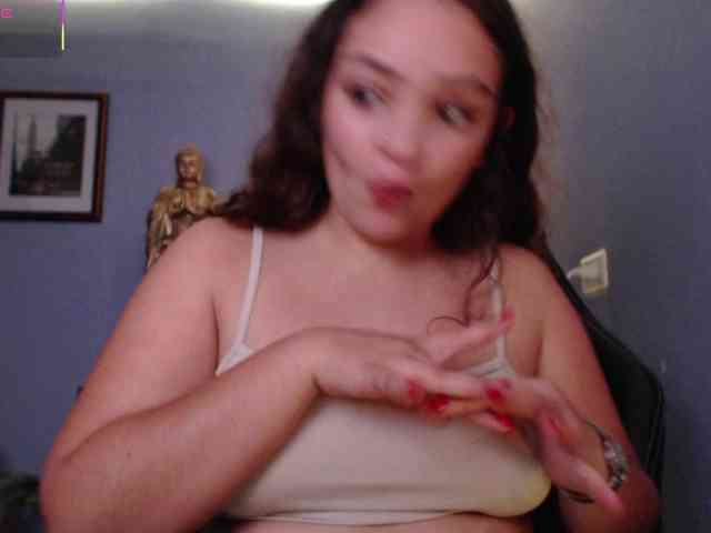 miss-laila webcam