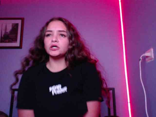 miss-laila webcam