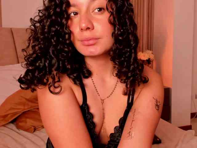 RachellJamess webcam