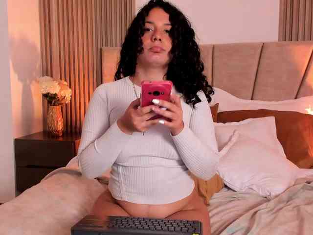 RachellJamess webcam