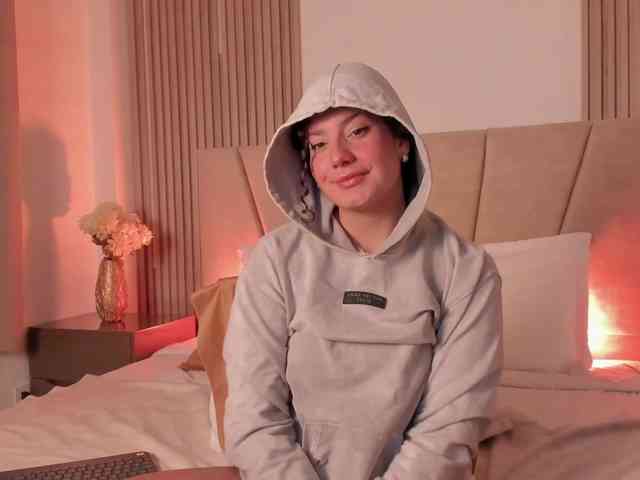 RachellJamess webcam