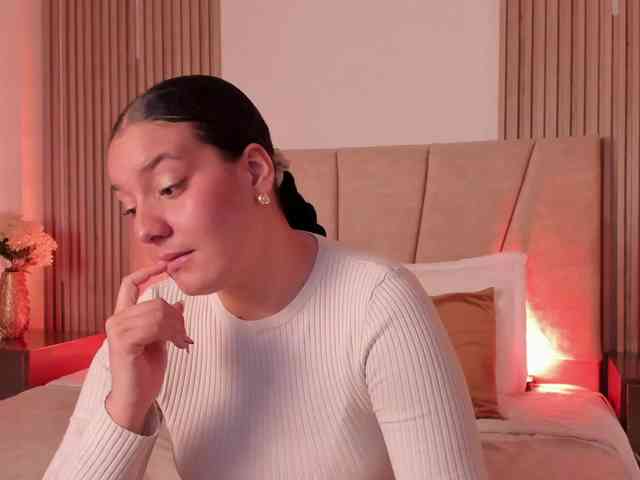 RachellJamess webcam