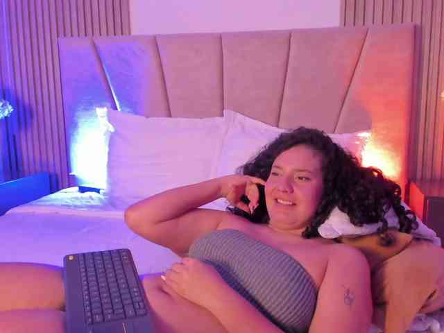 RachellJamess webcam