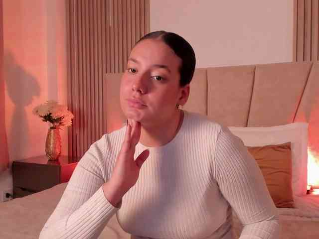 RachellJamess webcam