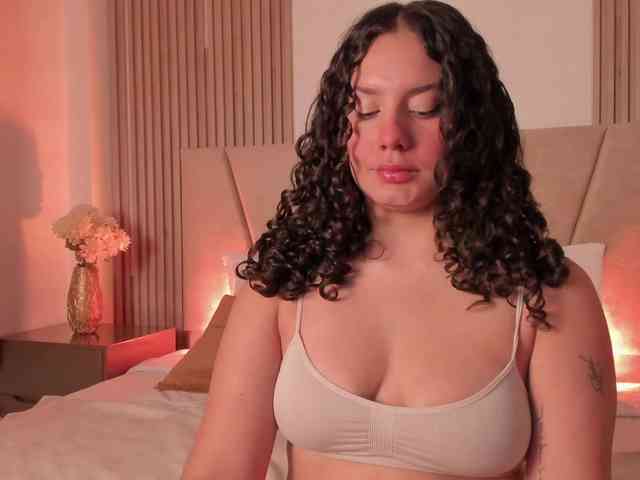 RachellJamess webcam