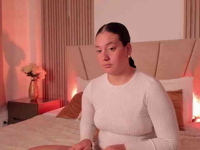 RachellJamess webcam