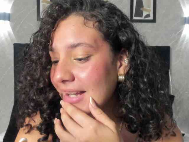 RachellJamess webcam