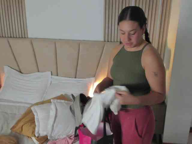 RachellJamess webcam