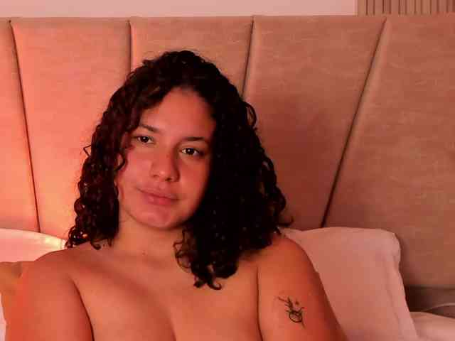 RachellJamess webcam