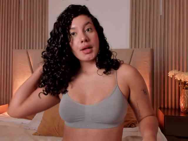 RachellJamess webcam