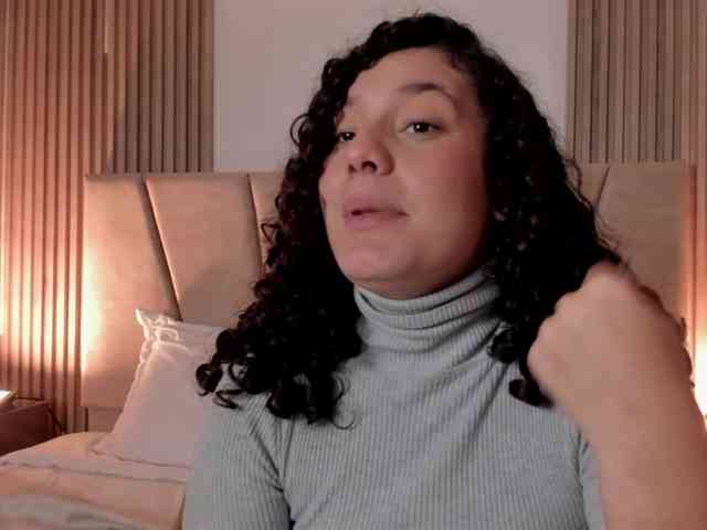 RachellJamess webcam