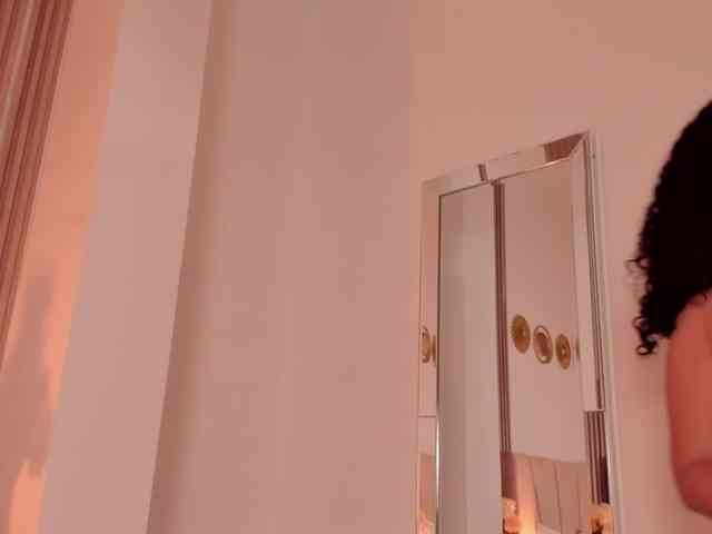 RachellJamess webcam