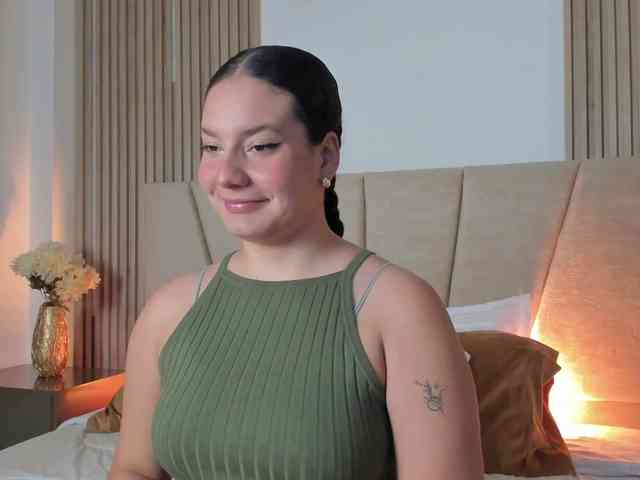 RachellJamess webcam