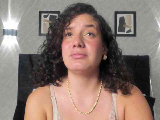 RachellJamess webcam