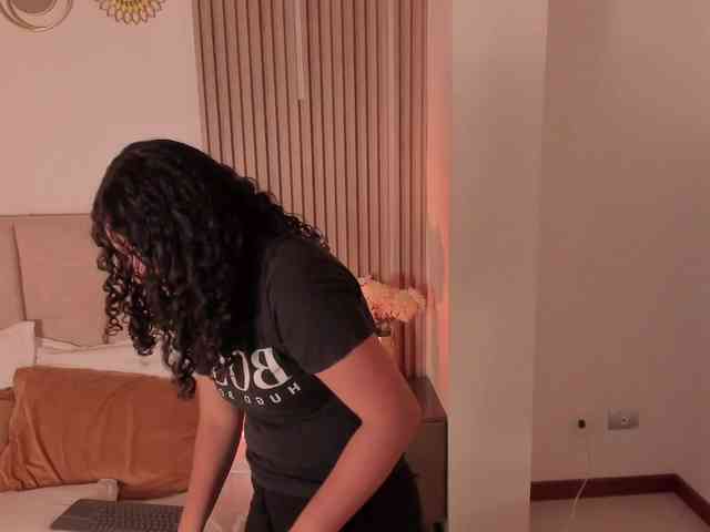 RachellJamess webcam