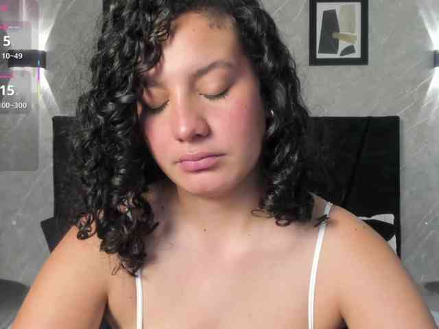 RachellJamess webcam