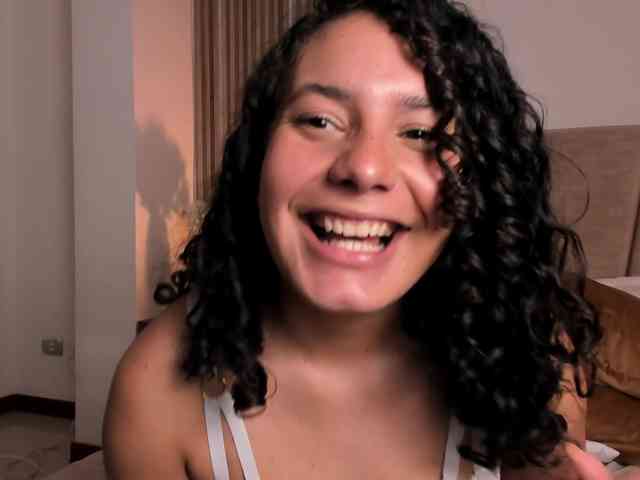 RachellJamess webcam