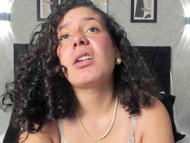 RachellJamess webcam