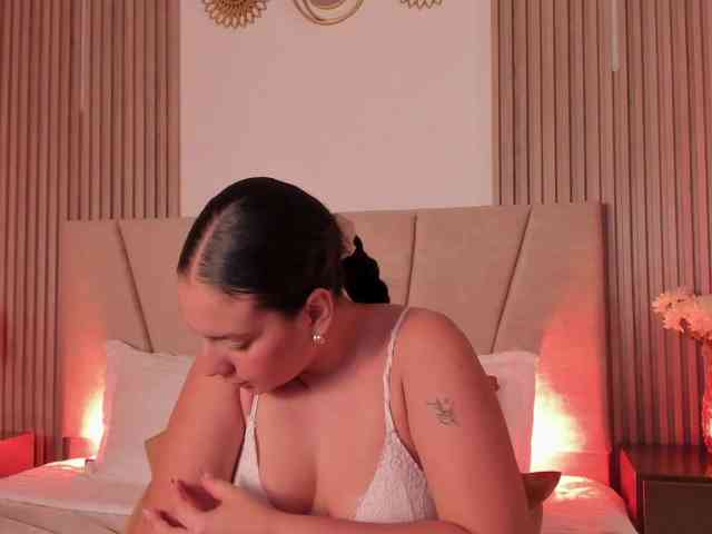 RachellJamess webcam