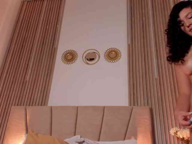 RachellJamess webcam