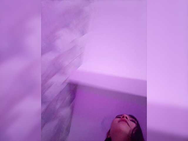  HannaLane chat room
