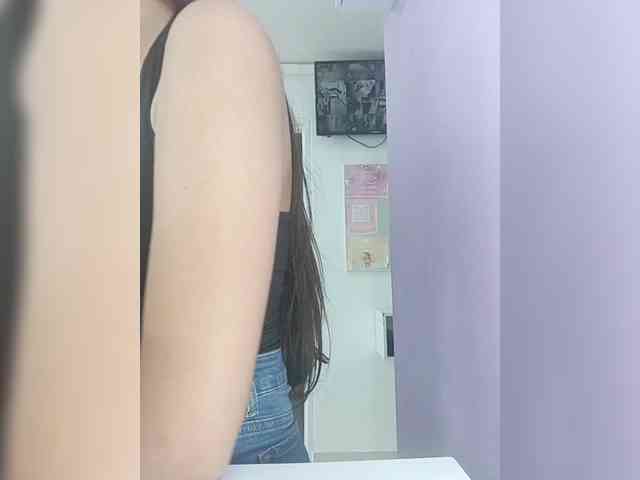 sexy chat room HannaLane