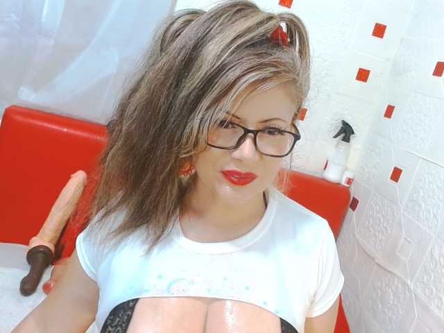 KiannaSex08's BongaCams show and profile