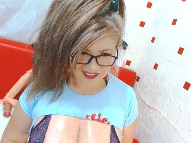 KiannaSex08's BongaCams show and profile