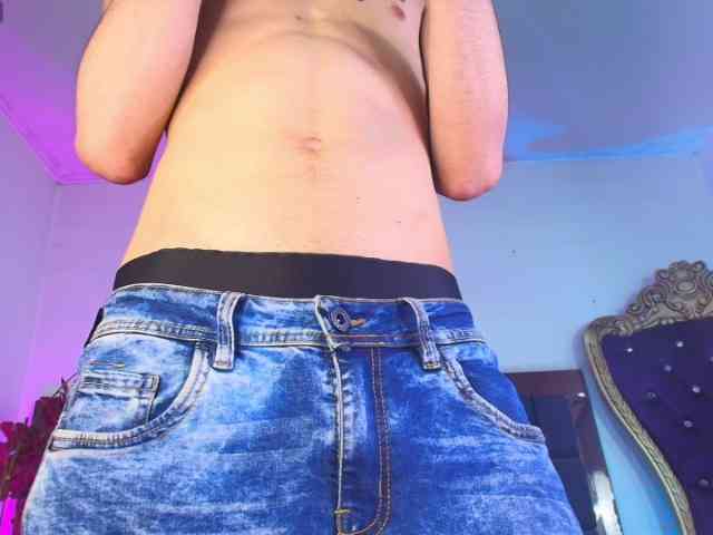 AshtonMyers AshtonMyers