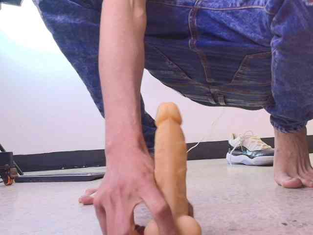 AshtonMyers AshtonMyers