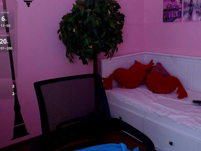 Inari-Okami's BongaCams show and profile