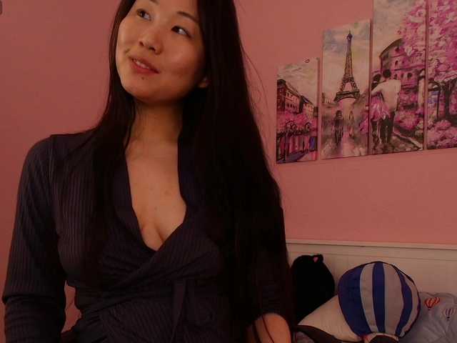 Inari-Okami's BongaCams show and profile