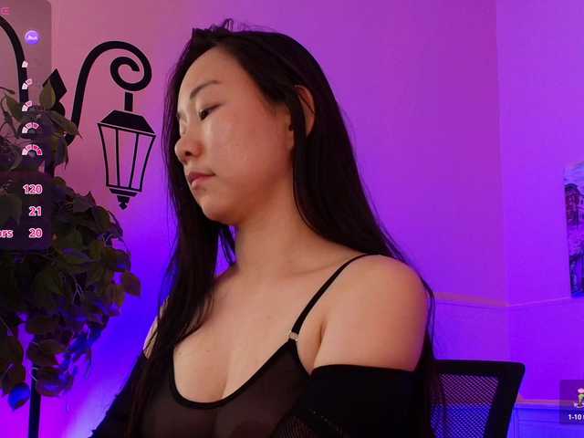 Inari-Okami's BongaCams show and profile