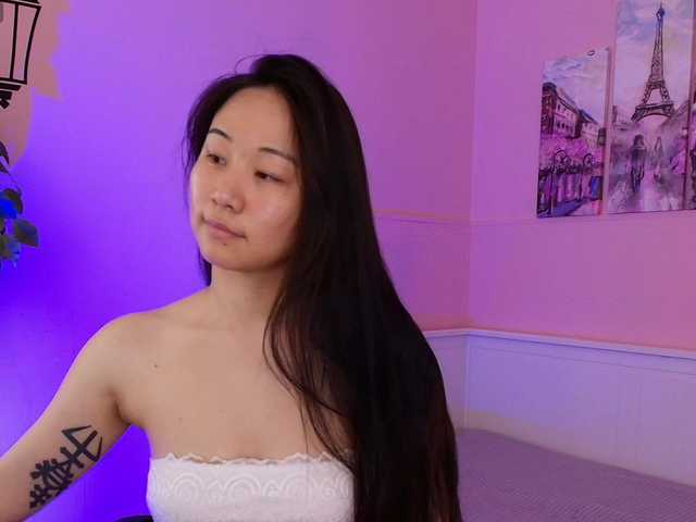 Inari-Okami's BongaCams show and profile