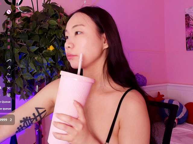 Inari-Okami's BongaCams show and profile