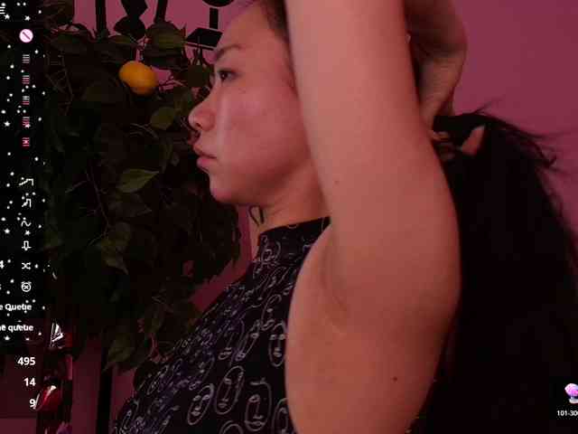 Inari-Okami Live Webcam on BongaCams