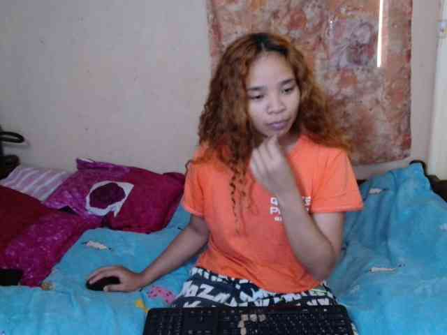 roxanne98 webcam