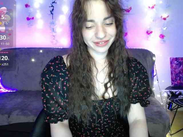 MarissaMoon webcam