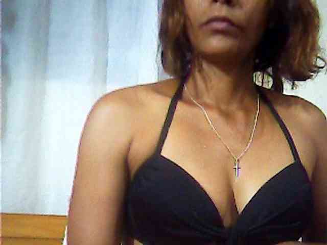 Lekah Live Webcam on BongaCams