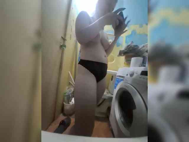Vikki3011 webcam