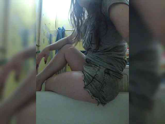 Vikki3011 webcam
