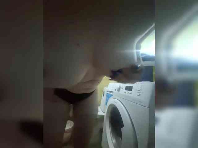Vikki3011 webcam