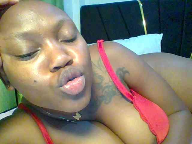 meghan-spice Live Webcam on BongaCams