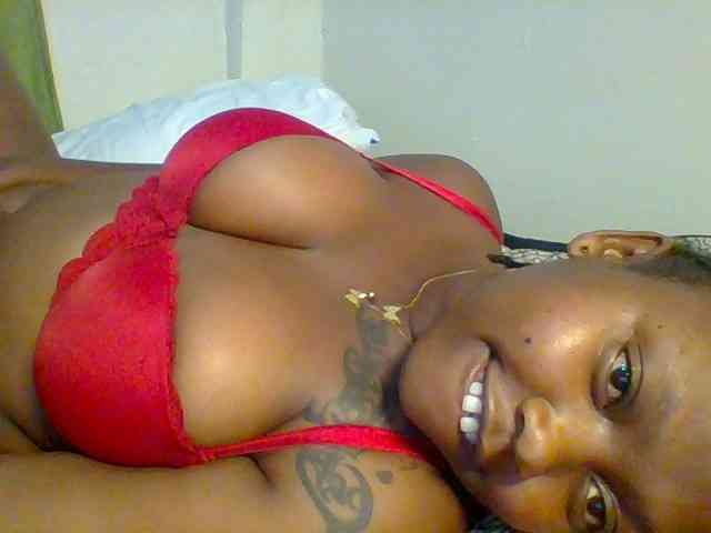 meghan-spice Live Webcam on BongaCams