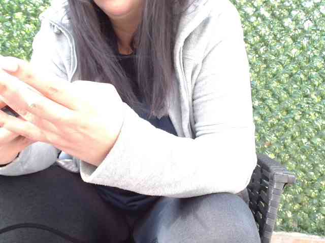YoungHotMom