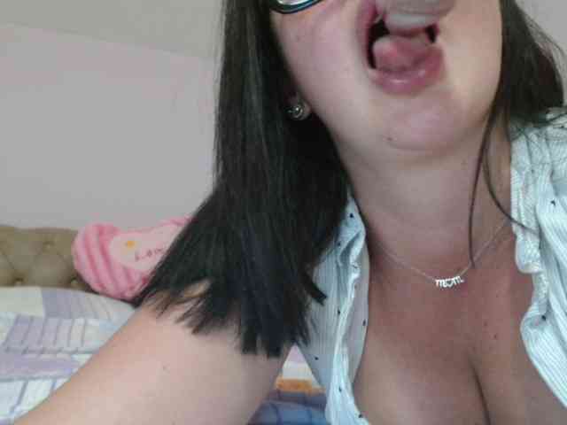 private live web cam YoungHotMom
