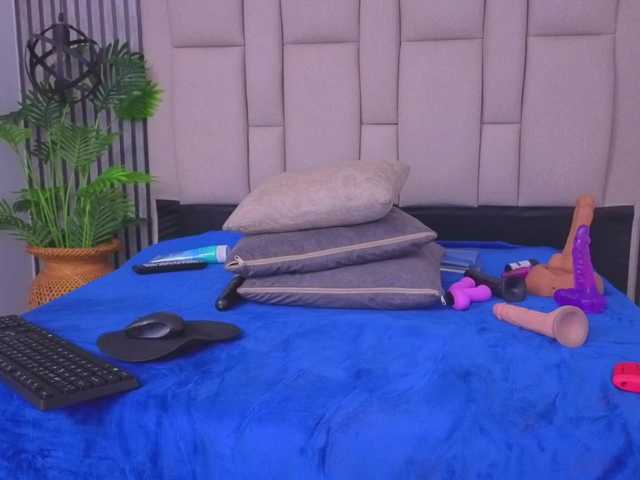 bryonycute's BongaCams show and profile