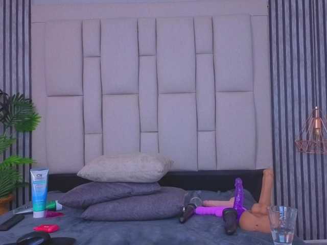 bryonycute's BongaCams show and profile