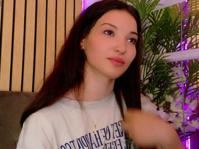 IchTahira on BongaCams 